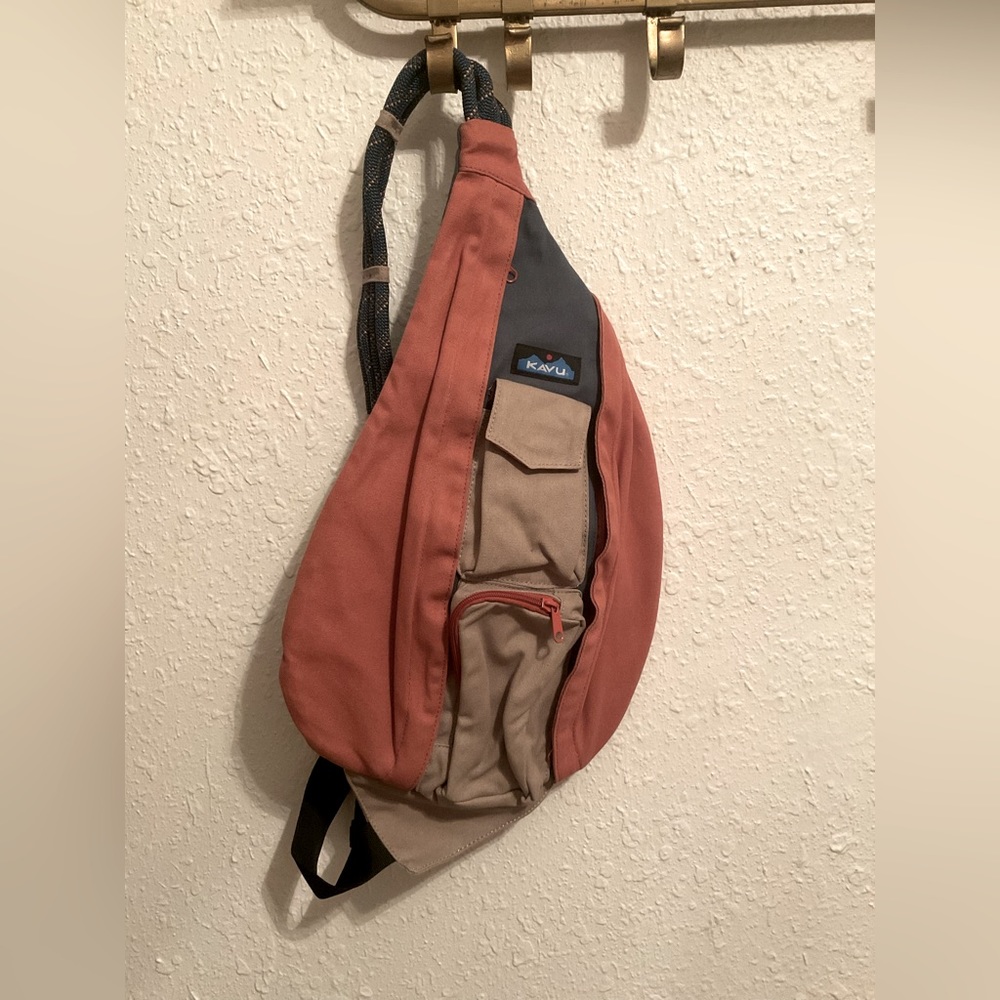 Kavu rope crossbody sling pack